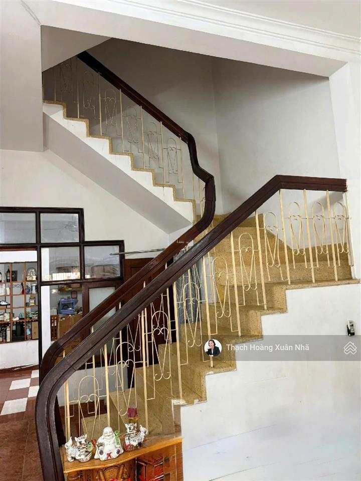 Siêu vị trí, hxh 10m quay đầu vô tư + 10m ra đường trần quang khải, q1  4 x 17.1m4tầngchỉ 21 tỷ