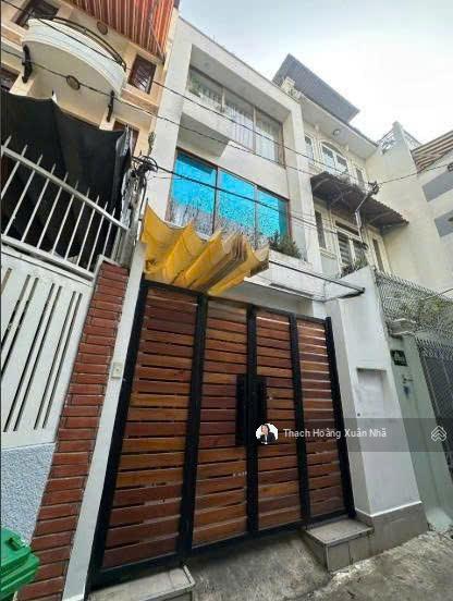 Hèm xe hơi 8m + khu sang nhất đặng dung, p.tân định, q1  4 x 16m  4 tầng  hđt 40 tr/th  18,9 tỷ