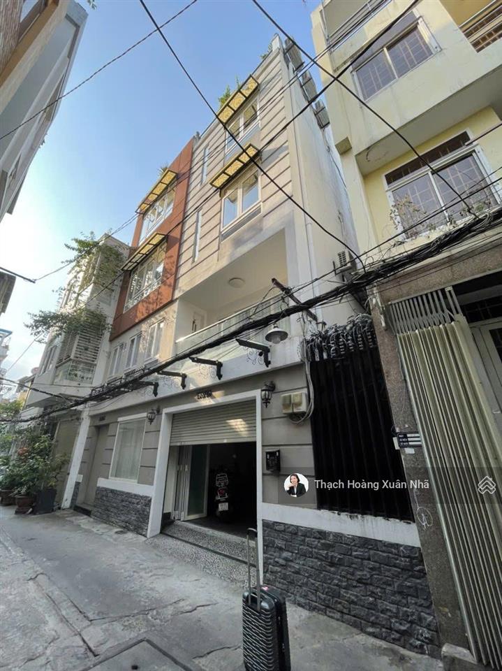 Cực hiếm! ngang khủng 10.4m, có sân vườn nam kỳ khởi nghĩa, q3  10,4x10,1m  5 tầng chỉ 19,5 tỷ bl