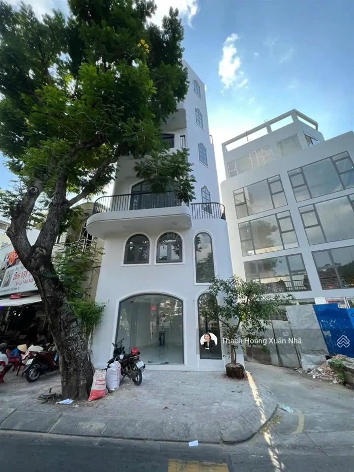 Cực hiếm  nhà sẵn 6 tầng + ngang 6m  nhà 3 mặt tiền thoáng đường hoàng sa, quận 1  chỉ 13,5 tỷ