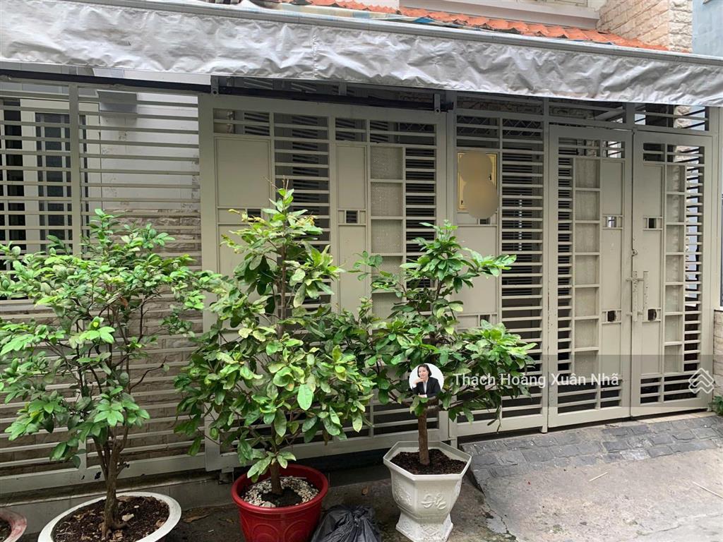 Nhà ngang đẹp 7m + 15 phòng chdv nguyễn văn trỗi, pn  7 x 10m  6 tầng  tn 60 tr/th  chỉ 13 tỷ