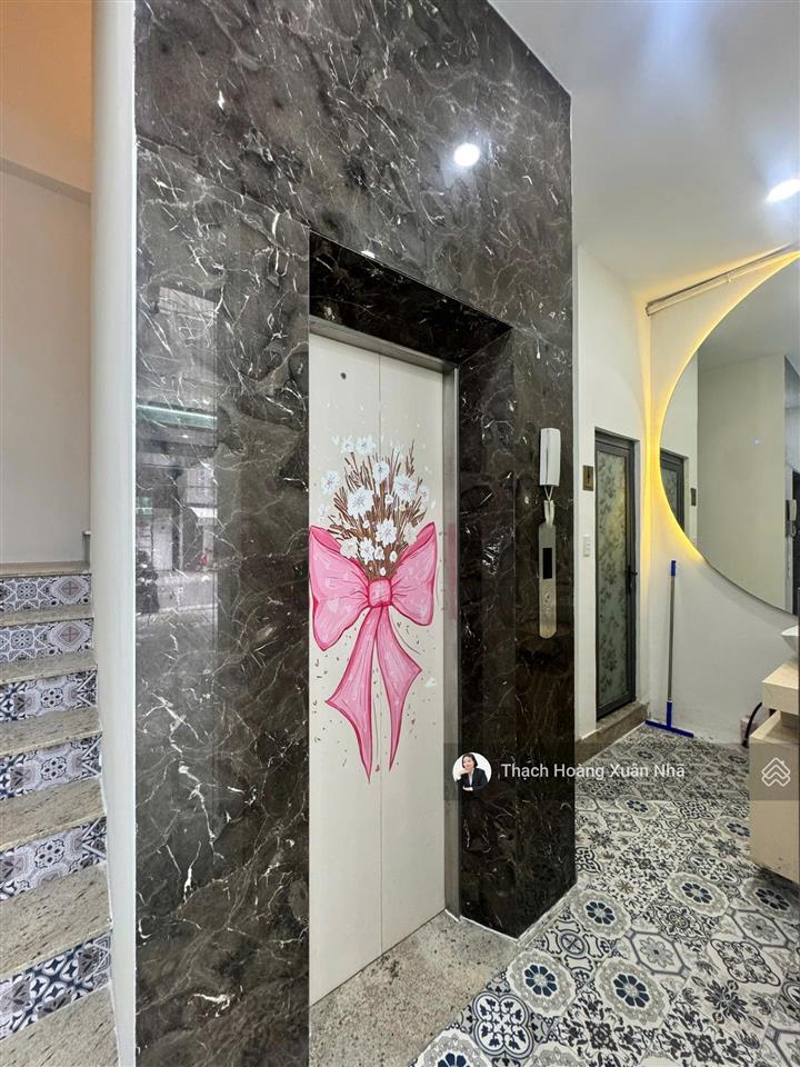 Giảm sâu 8 tỷ + mặt tiền đ.trần khắc chân, quận 1  dt 4,7 x 11m  5 tầng + thang máy  chỉ 21 tỷ