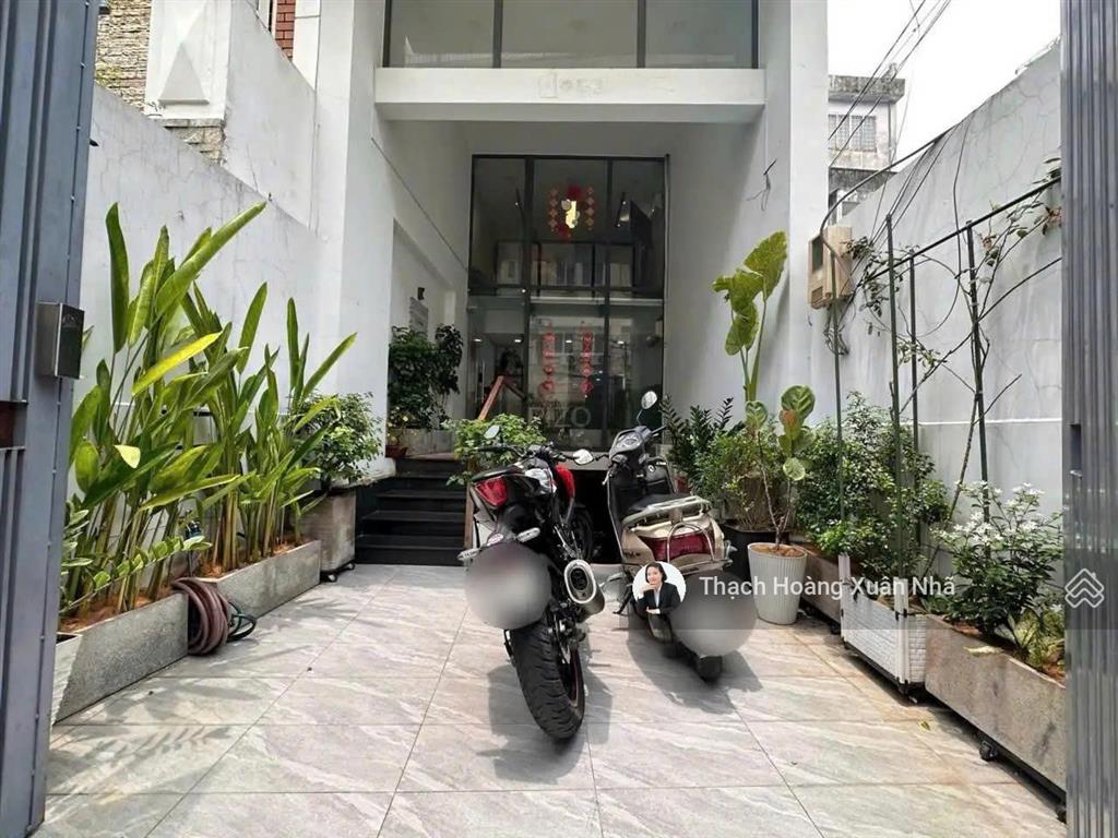 12 chdv tn 60tr hxh quay đầu sát q1 đinh tiên hoàng, p1, bt 4,3 x 18,5m  hầm 6 tầng chỉ 17,9 tỷ