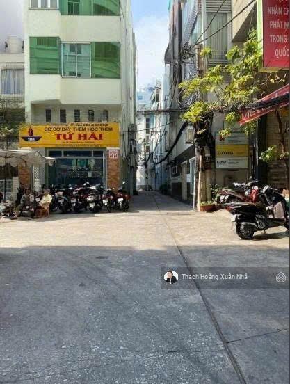 10m ra mặt tiền  hxhgóc 2 hẻm nguyễn bỉnh khiêm, quận 1  dt 4 x 17m  65m2  4 tầng, chỉ 19,8 tỷ