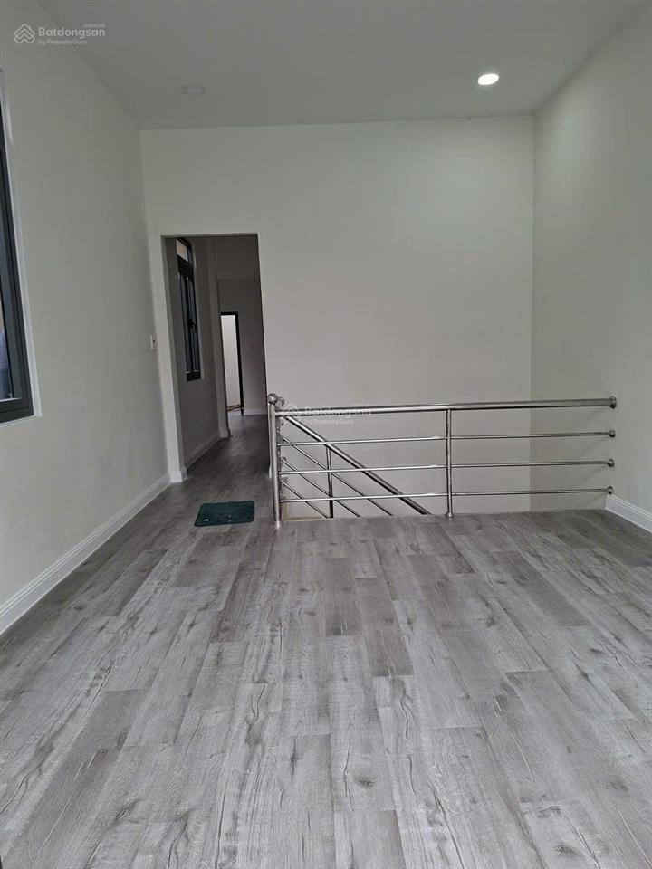 Chính chủ bán gấp nhà 1 trệt 1 lầu 65m2, hẻm 3m đường đông hưng thuận, q12