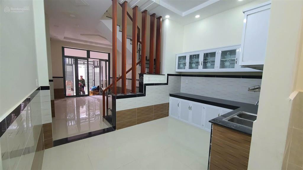 Chính chủ cần bán nhà trệt 1 lầu 2pn 52m2 tại đông hưng thuận q12. giá chỉ 5 tỷ
