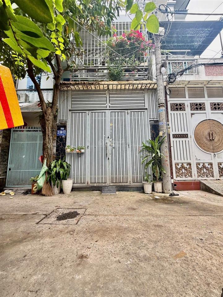 Bán gấp nhà trệt lầu 2pn đường huỳnh thị hai, tch 55m². giá hời