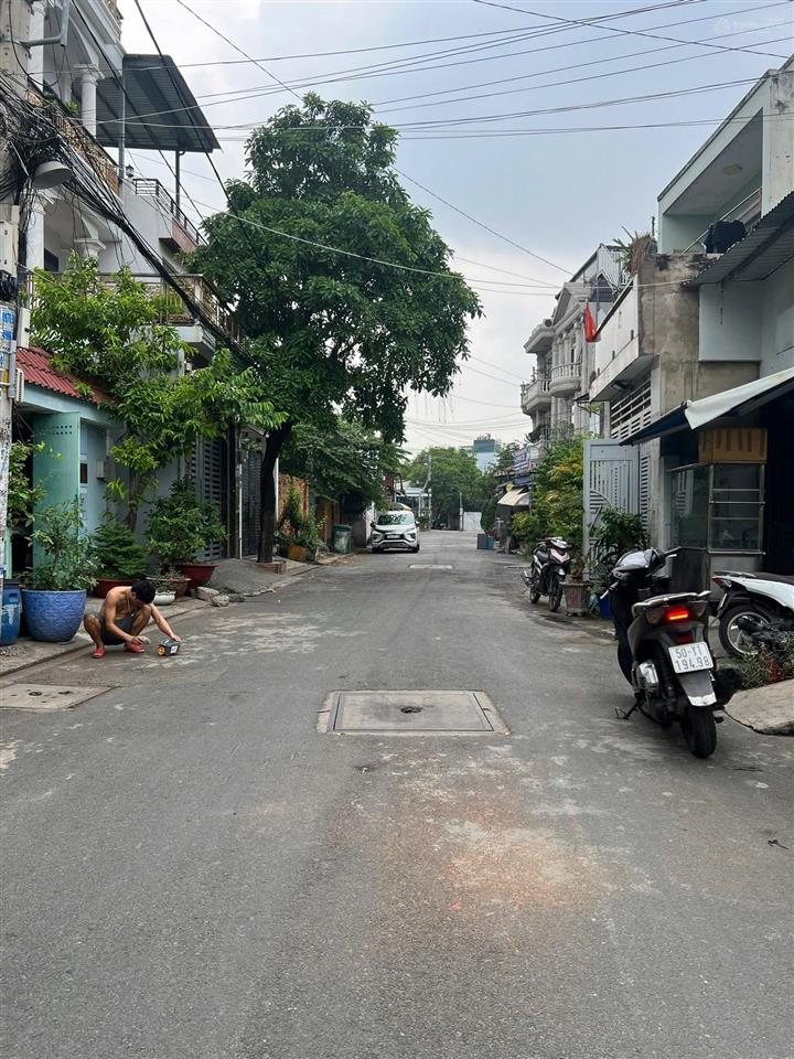 Bán gấp đất tại đông hưng thuận, 6,2 tỷ, 108 m2, mặt tiền 10m