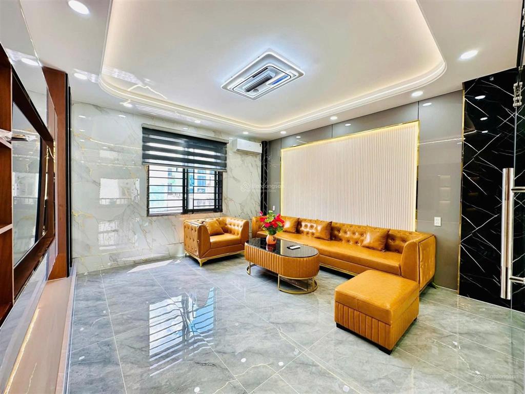 Bán nhà riêng tại tân thới nhất, 7,5 tỷ, 62 m2, 4pn, 5wc, đẹp, nhiều tiện ích