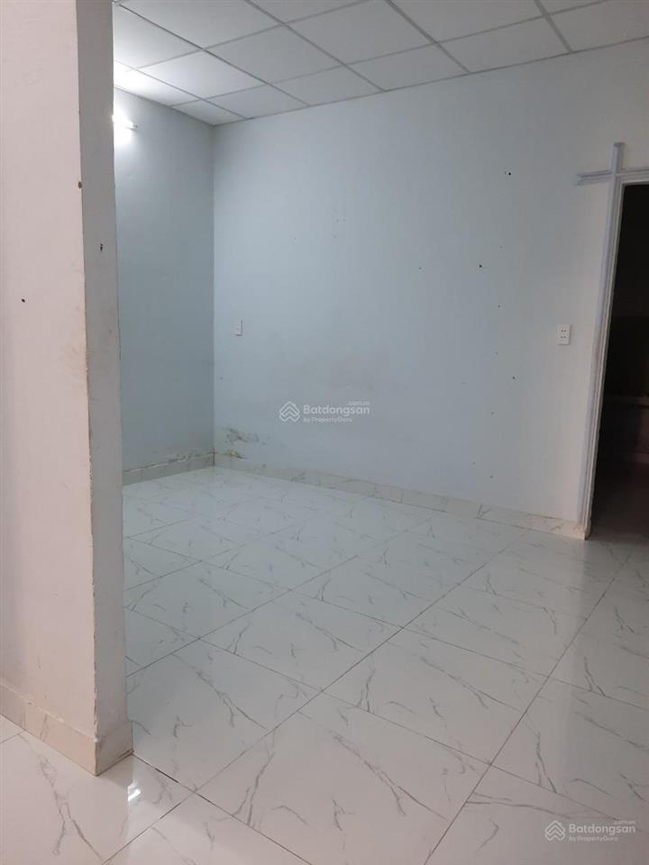 Bán nhà gác lửng tại đông hưng thuận, chỉ 4,5 tỷ, dt 67m2, 2pn, 2wc