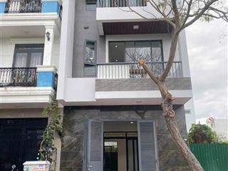 Nhà khu hà quang 1 hàng hiếm giá tốt chỉ 8tỷ