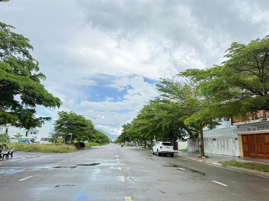 Giá ngộp  bán nhanh lô đất 100m2 gói 2 mỹ gia chỉ 5tỷ 7