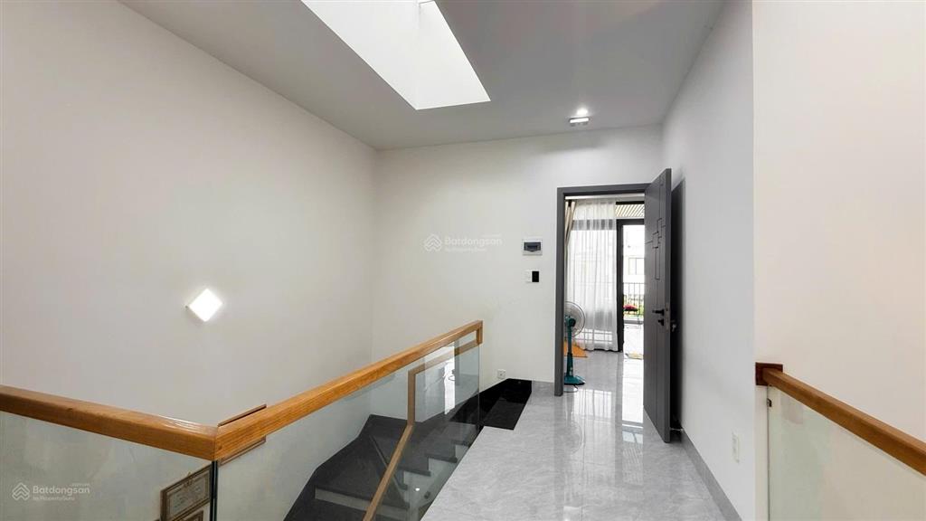Cho thuê nhà đẹp khu đô thị mỹ gia, nha trang