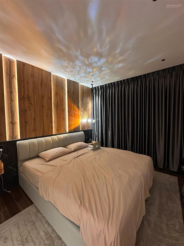 Bán nhanh penthouse sky garden 3  phú mỹ hưng quận 7  giá 14.5 tỷ tl.  0933 233 *** ngọc hân