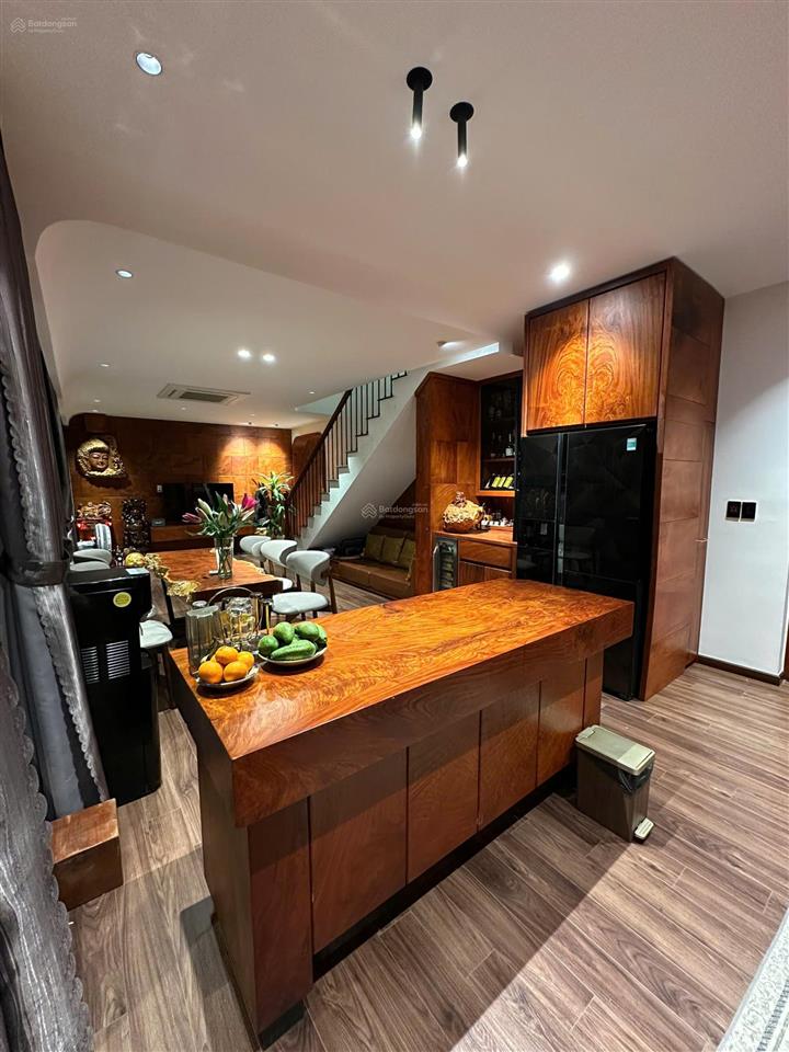 Bán nhanh penthouse sky garden 3  phú mỹ hưng quận 7  giá 14.5 tỷ tl.  0933 233 *** ngọc hân