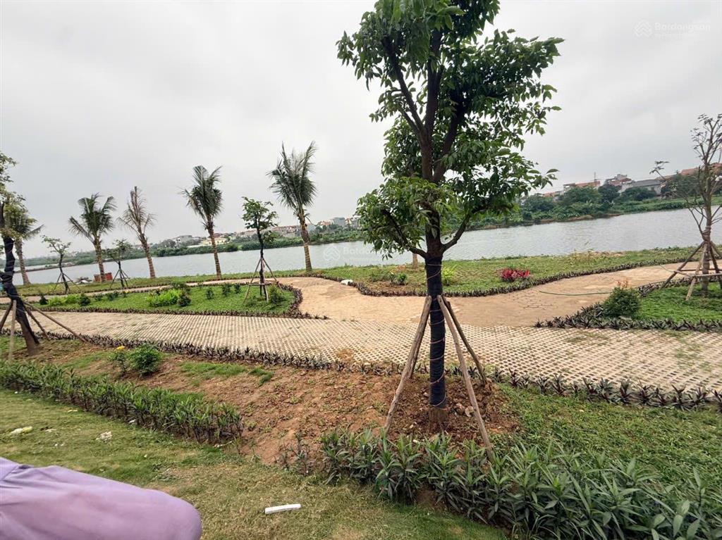 Cần bán nhà liền kề phú thị riverside  gia lâm