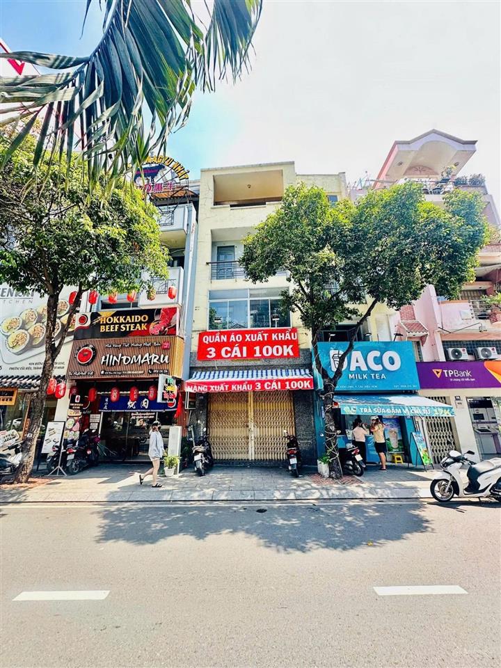 Mặt tiền phố ẩm thực phan xích long  ngang 4.8m siêu hiếm! 4 tầng st. giá bán 18,5 tỷ 0903 883 ***
