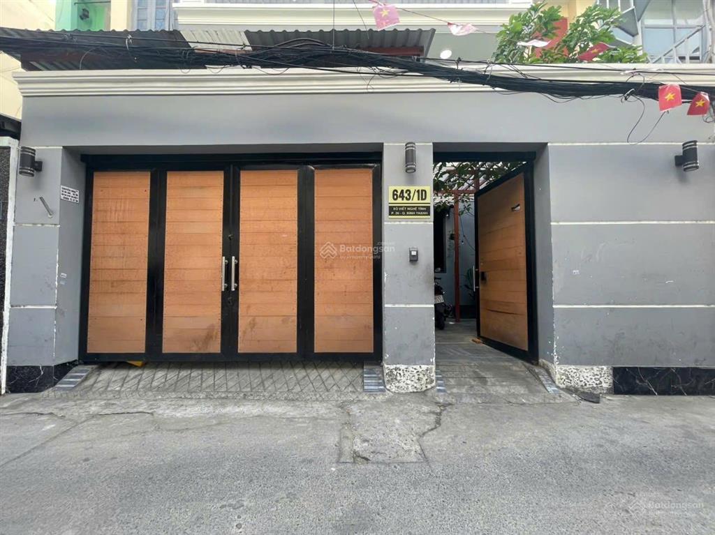Bán tòa 31 chdv cạnh đh hutech & đh ngoại thương. dt 8x20m, h 6t, tm, hđt 165tr/th. giá 35 tỷ
