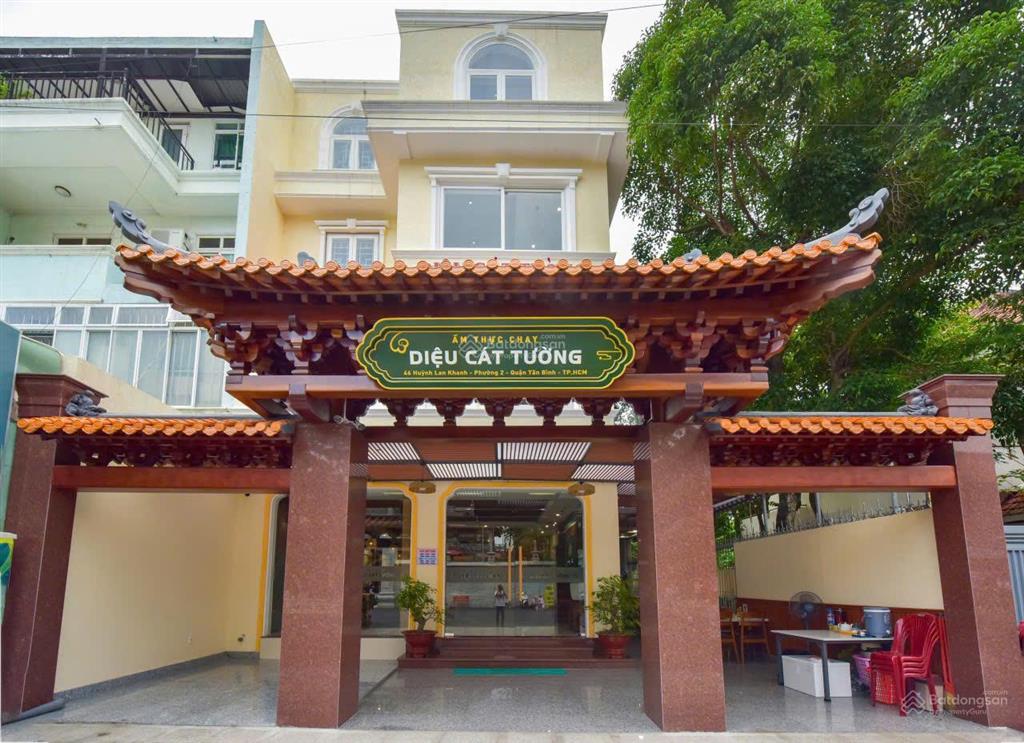 Bán nhà 2 mặt tiền 46 huỳnh lan khanh, p2, tân bình. dt 10mx20m, cn 198m2, 4t  giá bán 55 tỷ tl