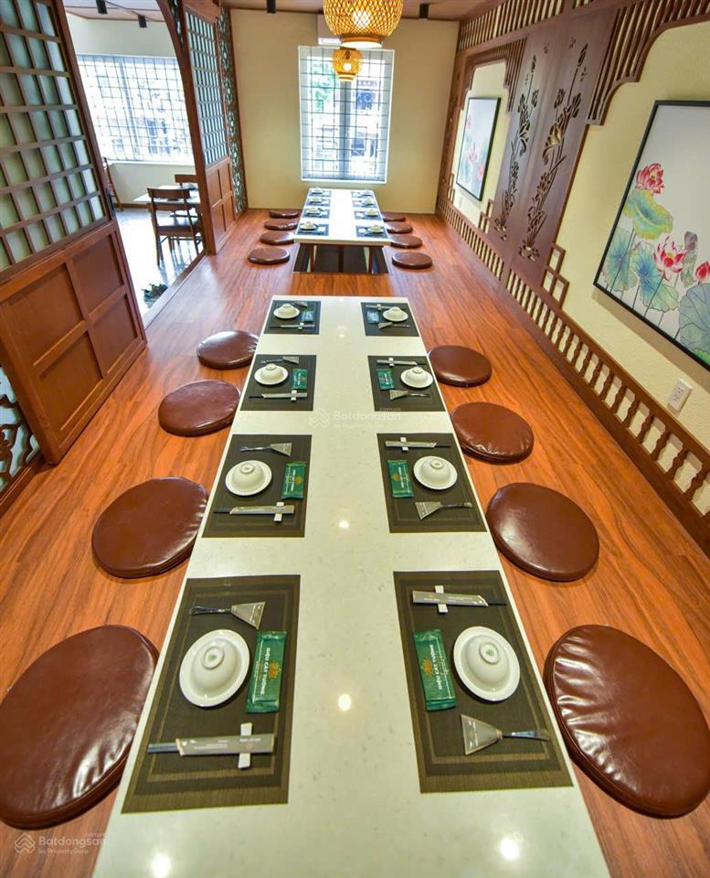 Bán nhà 2 mặt tiền 46 huỳnh lan khanh, p2, tân bình. dt 10mx20m, cn 198m2, 4t  giá bán 55 tỷ tl