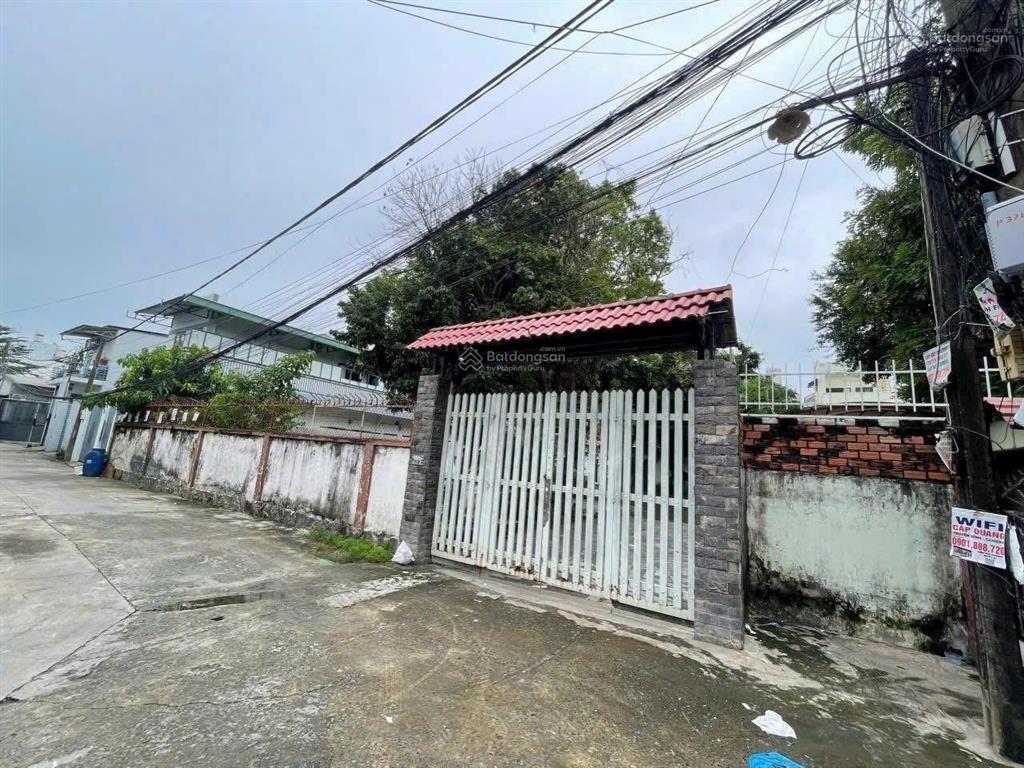 Bán nhà 145/10/ đỗ xuân hợp  p. phước long. tp. hcm . dt 28x 31m = 874m2. giá 60 ty,hdt.50tr/th