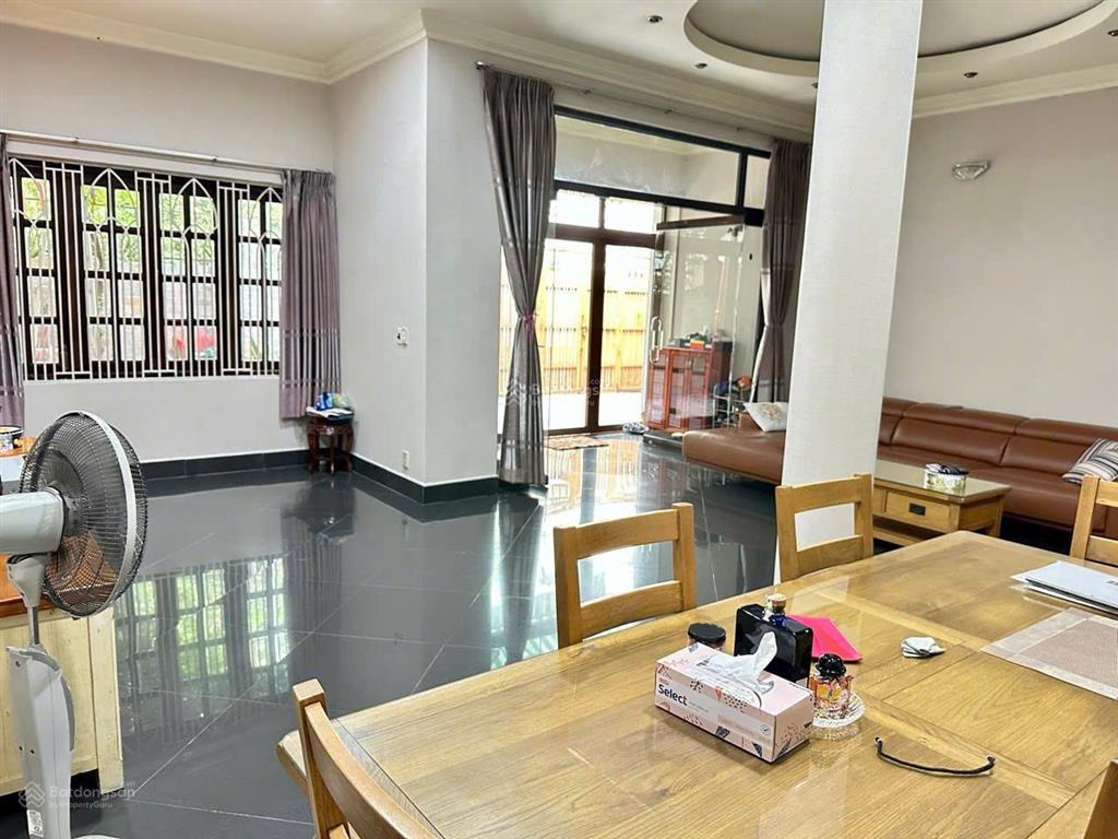 Bán nhà hẻm vip lam sơn phường 6 , quận bình thạnh. dt12 x 18m, 3l, giá bán  50 ty