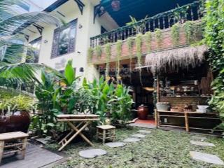 Bán nhà vila mặt phố nguyễn đình chiểu p đakao quận 1 .diện tích  17 x 26m giá 350ty