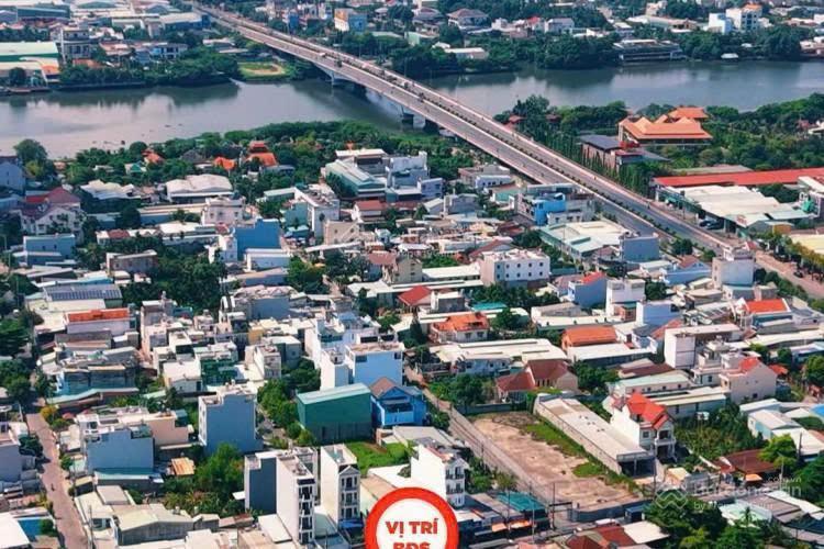 Bán nhà mt hà huy giáp q12 dt20x30m = 600m2  cấp 4  hđt 110tr/thg  giá 55 tỷ!