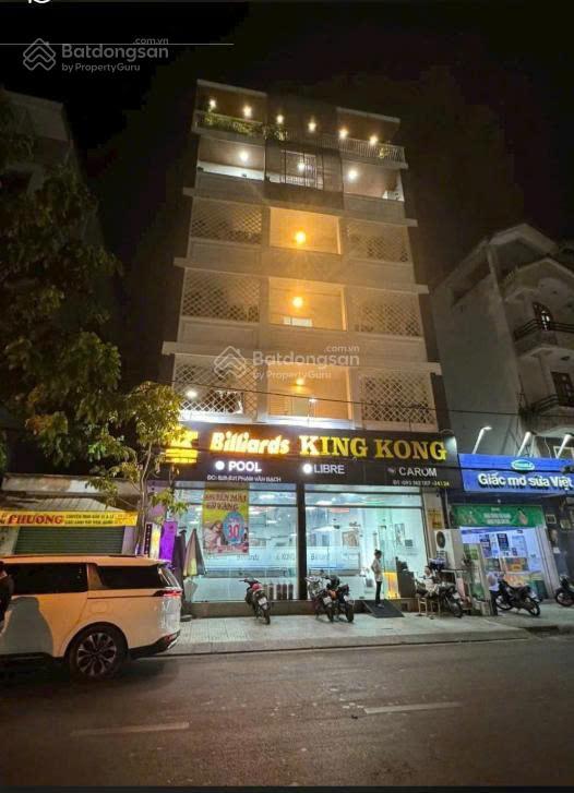 Bán toà chdv phạm văn bạch. gv, 10x30m cn300m. 1 h 6t50ptn 350400tr/th, giá 70 tỷ