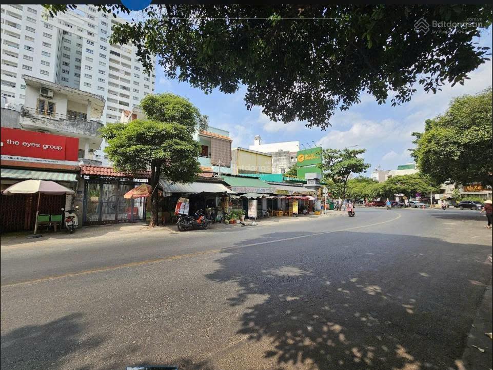 Khuôn đất lớn ấp bắc p13 tân bình, 29x30m cn 902m2, tiện building  hầm 8 tầng. giá 165 tỷ
