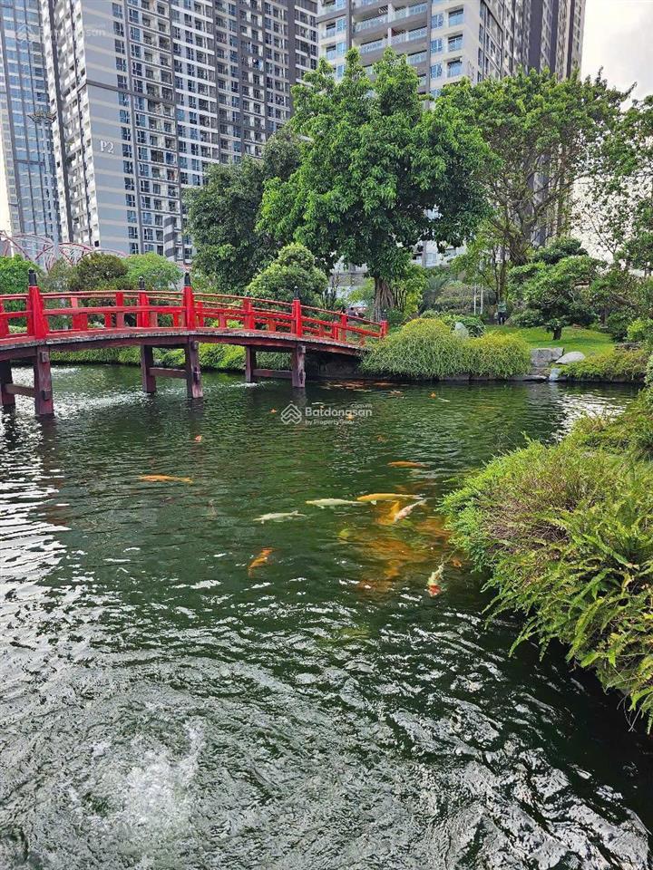Bán gấp siêu bt vinhomes central park trực diện sông sài gòn. dt 630m2, hầm 4 tầng giá 650 tỷ