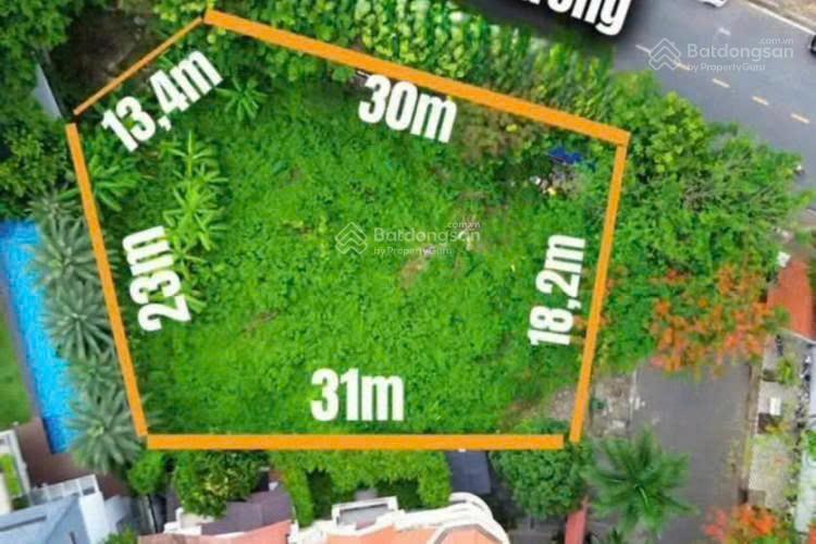 Bán quỹ đất lớn góc 2mt nguyễn văn hưởng, thảo điền  30x18m = 876.7m2  giá 276,5 tỷ