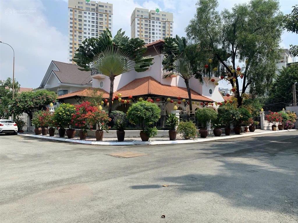 Siêu phẩm villa thảo điền góc 2 mt thảo điền. dt 21x30m, 613m² 3 tầng, hồ bơi  giá 178 tỷ