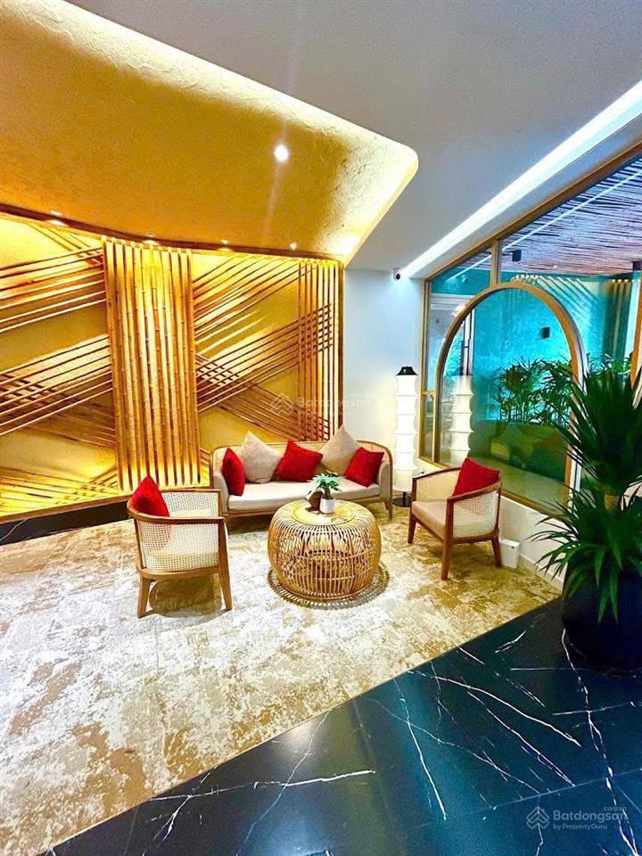 Bán ks 4 sao thái văn lung. q1 , dt 227,2 m²1 h + 11 tầng, 68 phòng, thuê 36.000 usd/thgiá 495 tỷ
