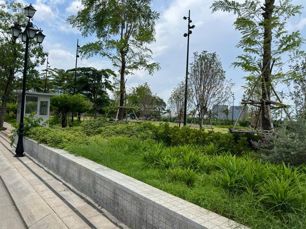 Bán siêu dinh thự victoria ba son quận 1  437.5m², 1 hầm 4 lầu  góc 2 mt view sông  giá 800 tỷ