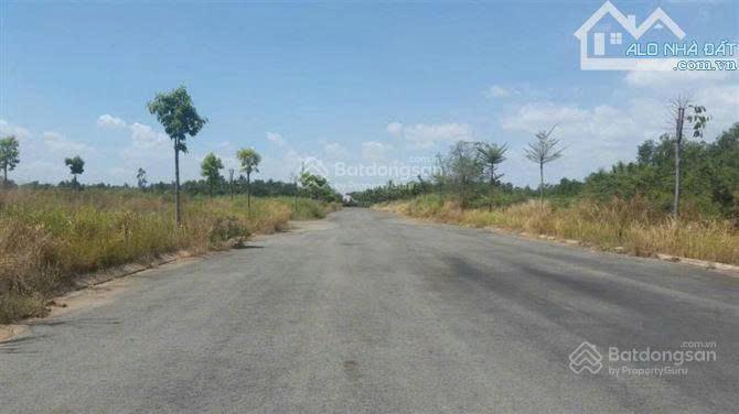 Chuyển nhượng 100% cp dự án nhà ở song đạt, long phước, quận 9  giá 2.600 tỷ