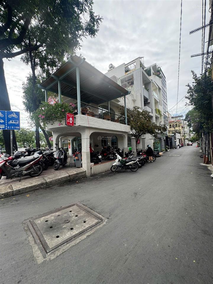 Bán nhà siêu phẩm hxh lê văn sỹ q3. dt 13x24m, cn 272m2  3 tầng. hđ 80tr/th  giá 68 tỷ