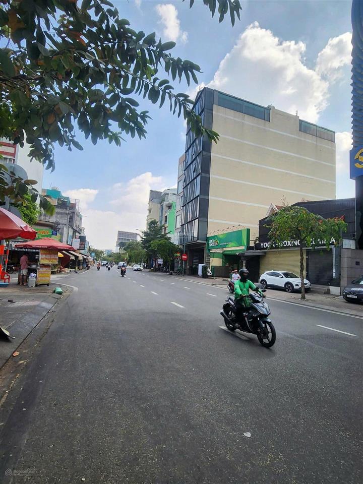 Siêu phẩm cao ốc văn phòng  bạch đằng, p2. tân bình  15x30m, hầm, 10 tầng, 2.326m2 sàn  158 tỷ