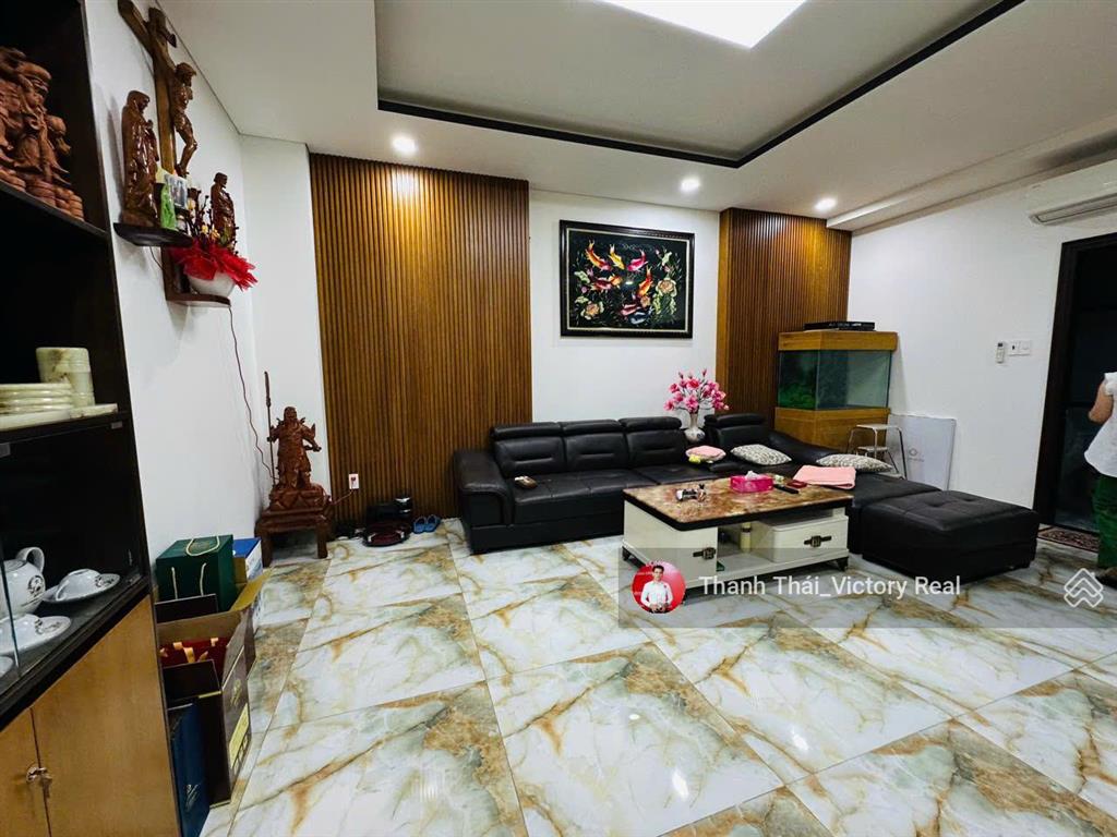 Bán nhà hẻm nguyễn hồng đào. khu bàu cát, 5 tầng nhà mới, dt 4 x 16.5m (65m2)  9.5 tỷ tl