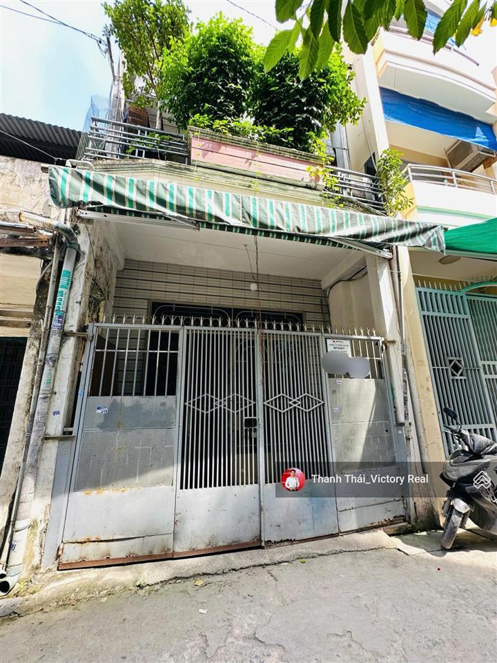 Bán nhà hxh đồng đen (khu bàu cát), dt 5 m x 18m (nhà cấp 4)  11.7 tỷ tl
