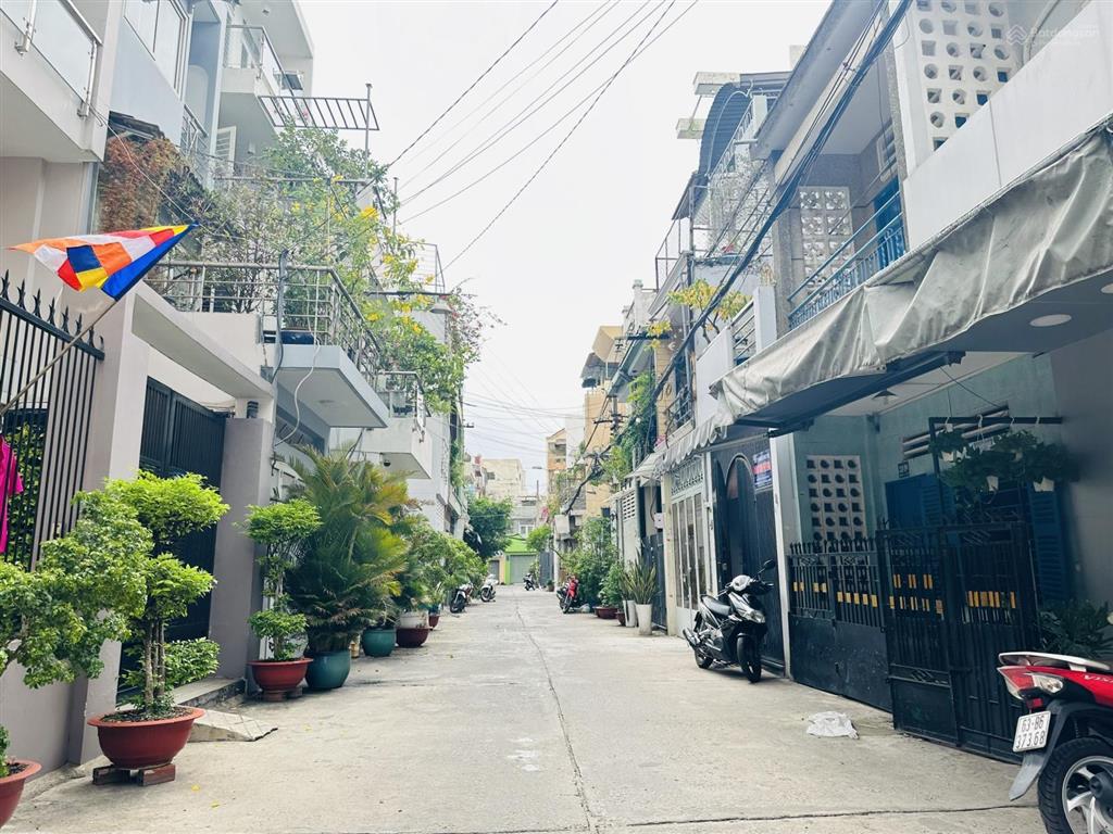 Bán nhà hxh phạm văn hai, dt 4.4 x 20m, cn 88m2 , 3 tầng  9.9 tỷ tl