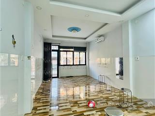 Bán nhà mặt tiền nguyễn bá tòng, dt 3.9 x 17.5m 70m2, 4 tầng  giá 10.5 tỷ tl