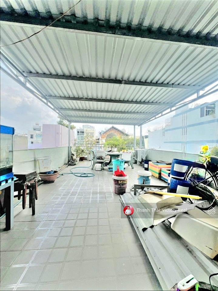 Bán nhà ngay mặt tiền nguyễn bá tòng, dt 3.9 x 17.5m 70m2, 4 tầng  giá 10.5 tỷ tl