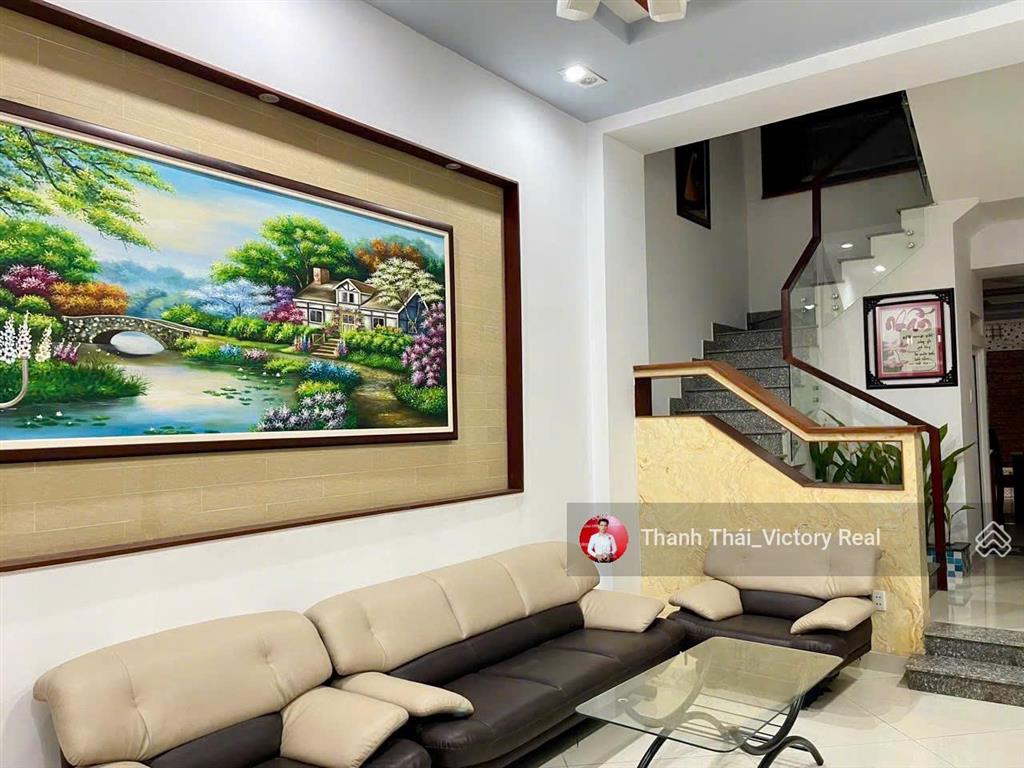 Bán nhà cmt8, gần cv lê thị riêng, 4 tầng mới, full nội thất, dt 3.8 x 14,5m (cn 54m2)7 tỷ 390 tl