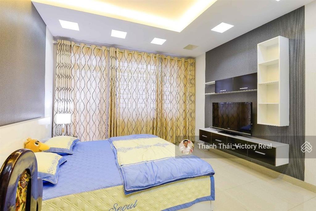 Bán nhà khu nguyễn hồng đào, dt 4 x 20m (cn 80m2), 4 tầng, tặng nội thất mới  11.5 tỷ tl