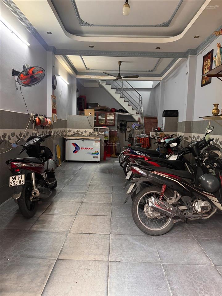 Bán nhà trường chinh 4 tầng  giá 8,6 tỷ thương lượng!