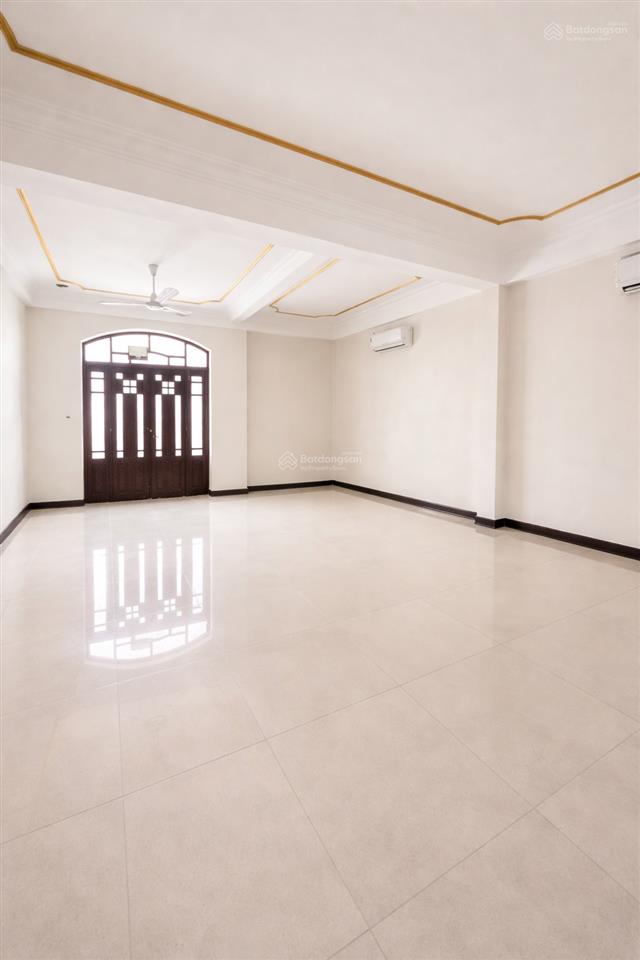 Mặt tiền đường số 6 tên lửa  nhà 4 tầng 6*22m
