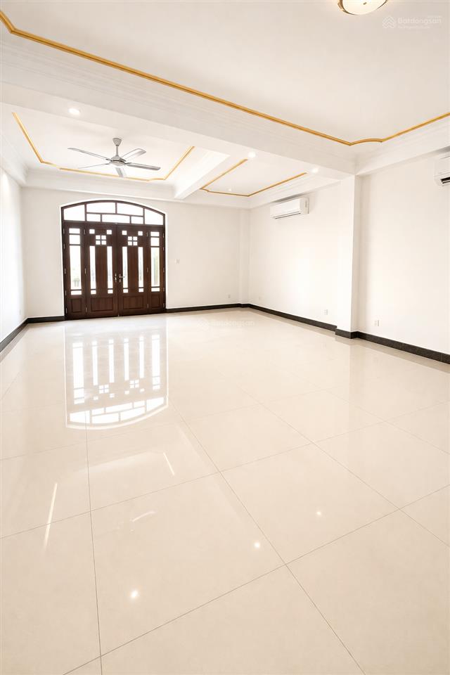 Mặt tiền đường số 6 tên lửa  nhà 4 tầng 6*22m