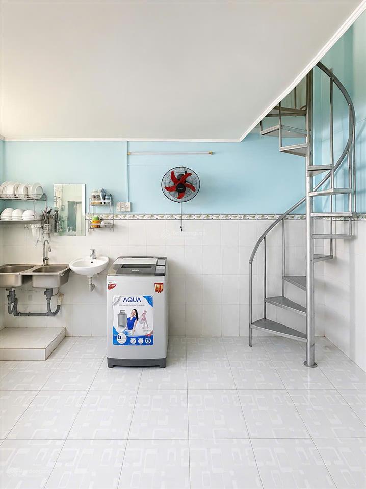 Ngộp ngân hàng cần bán rẻ nhà phố 4.2 x 13m hòa bình quận 11 tp.hcm