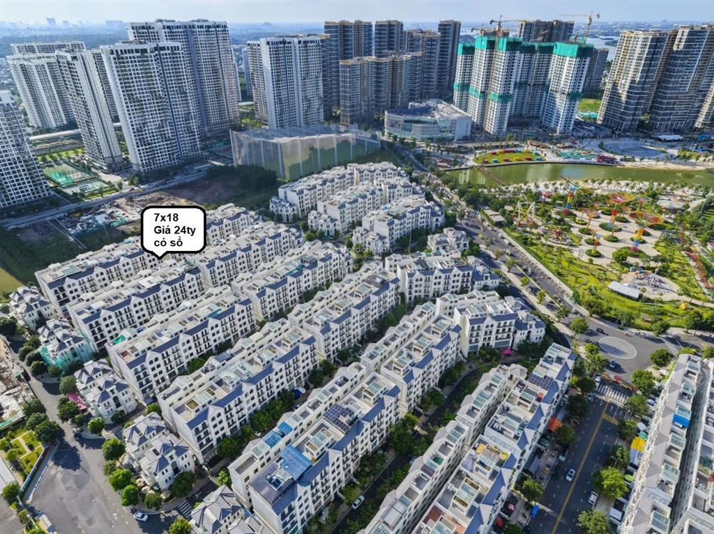 Chính chủ gửi bán nhà phố vinhomes grand park 126m2 mahattan ngay chợ đêm giá rẻ nhất thị trường